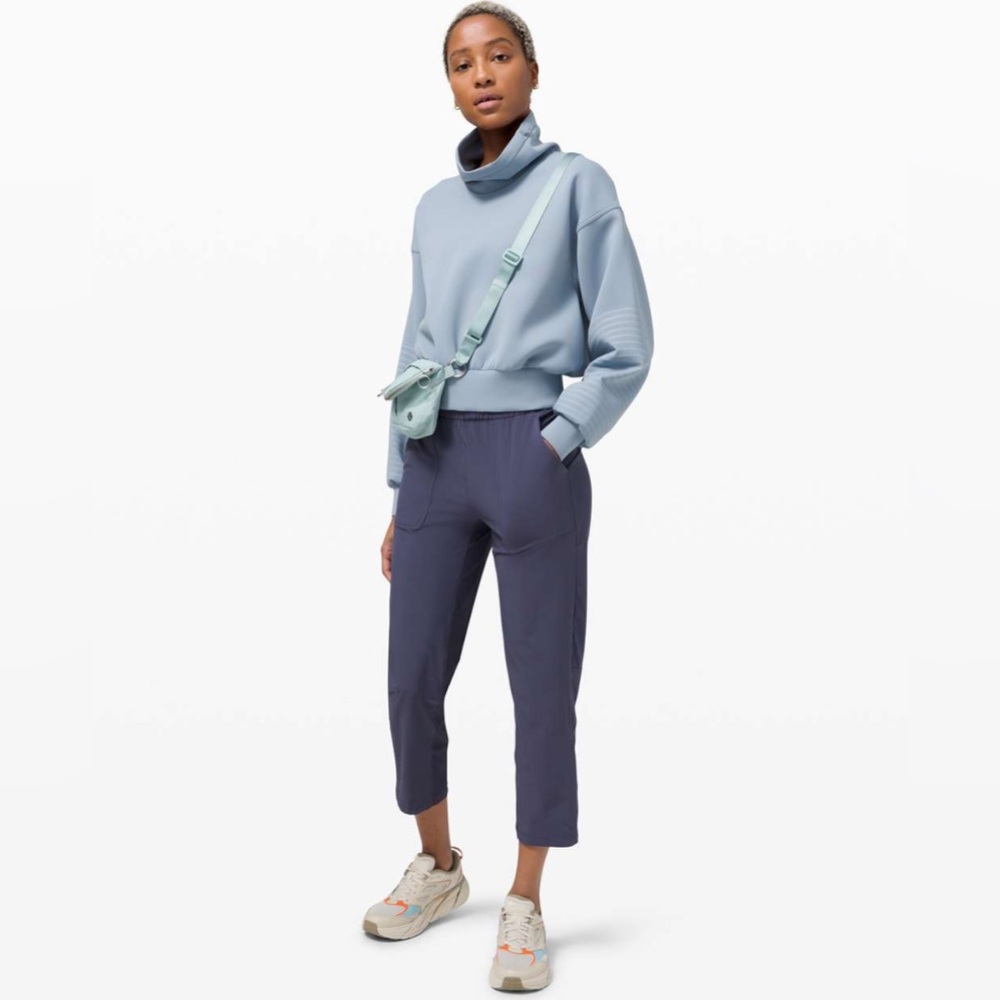 Lululemon Beyond the Studio Crop 4 - Picture 10 of 10